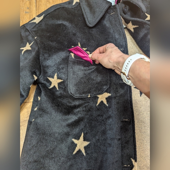 NWT new AVEC LES FILLES Felt Shirt Jacket In Black/tan Star from modesens/Anthro - Picture 10 of 14